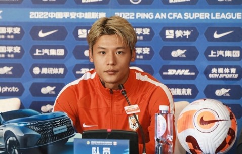 沙特电竞杯2025赛程-他曾两次被球迷视为鲁能离队热门，如今却依然能留队，值得期待|陈蒲|中超|重庆|邵佳一|国足_新浪体育_新浪新闻